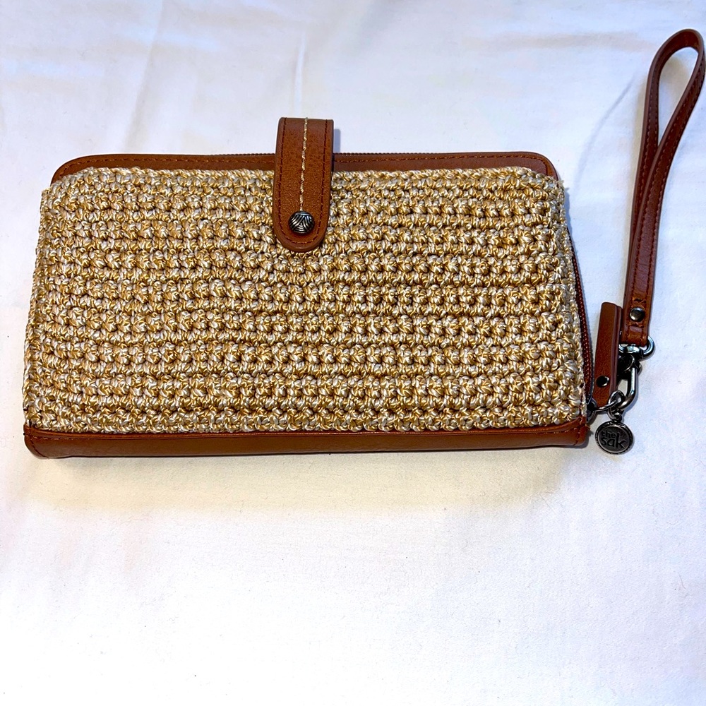 The Sak clutch